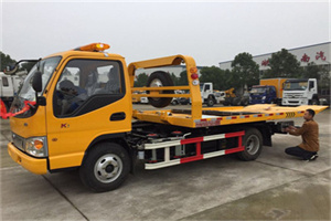 文圣区哪里有拖车服务